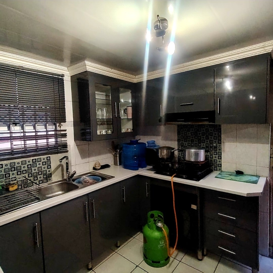 2 Bedroom Property for Sale in Mdantsane Nu 13 Eastern Cape
